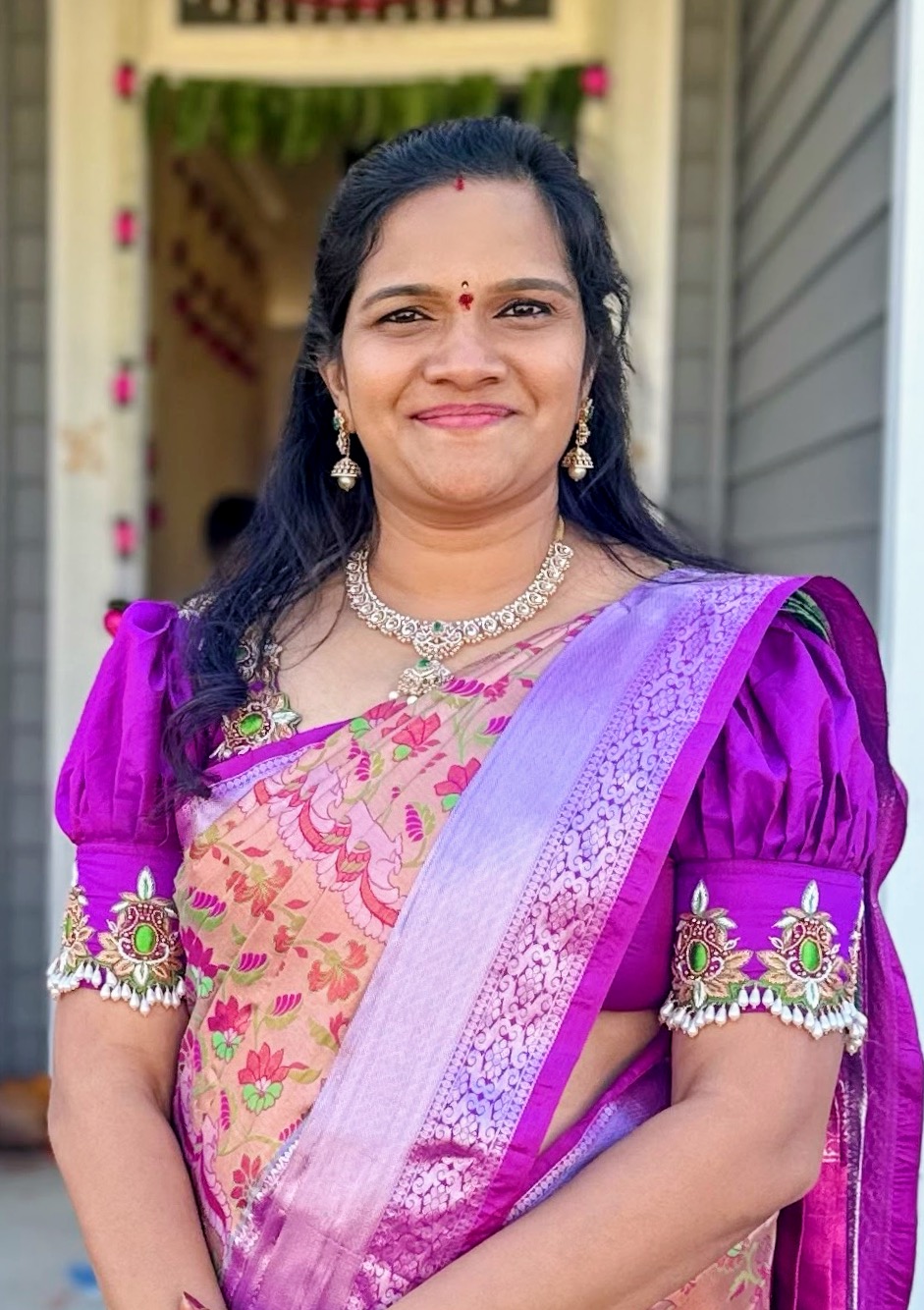 Varalakshmi, the Indian bridal makeup and henna artist behind Varavi, Tampa Bay, Florida
